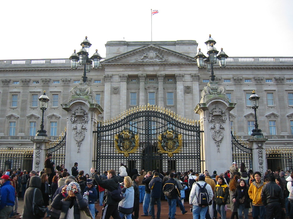 Buckingham Palace | Spider Michaels